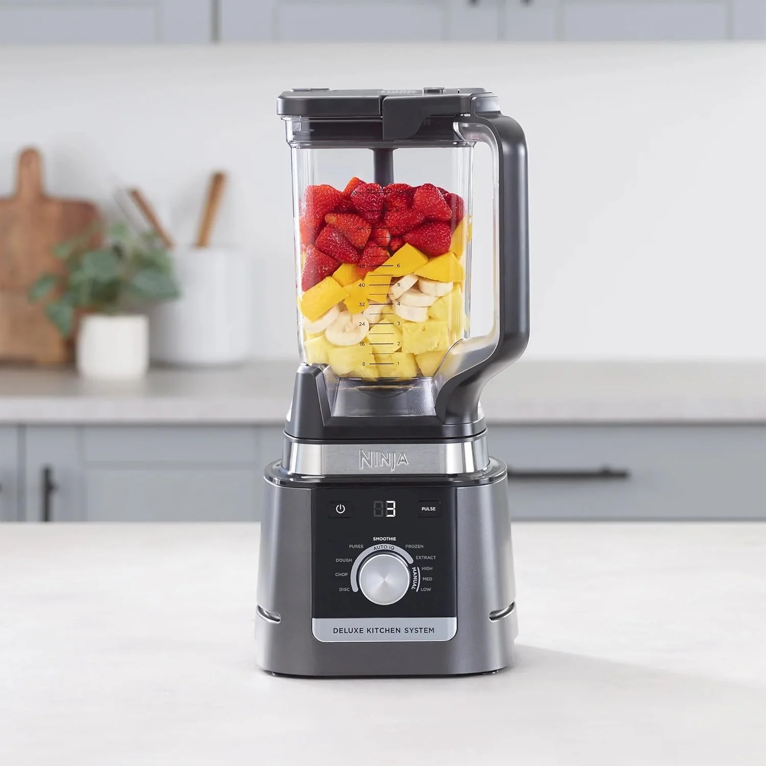 Ninja CO905KS Deluxe Kitchen System, 1600 WP Auto-IQ Base, 88-oz. Picther, 9-cup Deluxe Food Processor, (2) 24-oz. Single-Serve Cups Scratch and Dent - Image 2