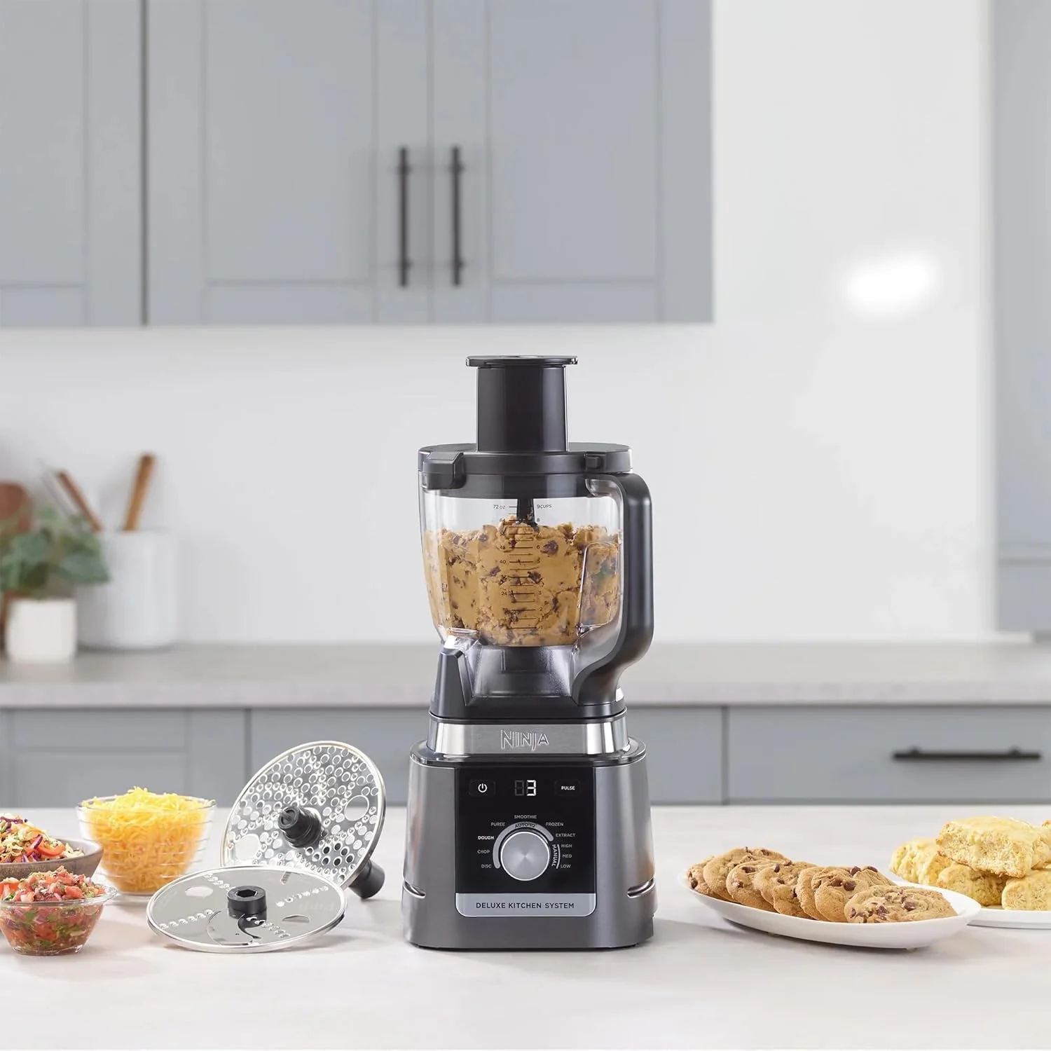 Ninja CO905KS Deluxe Kitchen System, 1600 WP Auto-IQ Base, 88-oz. Picther, 9-cup Deluxe Food Processor, (2) 24-oz. Single-Serve Cups Scratch and Dent - Image 4